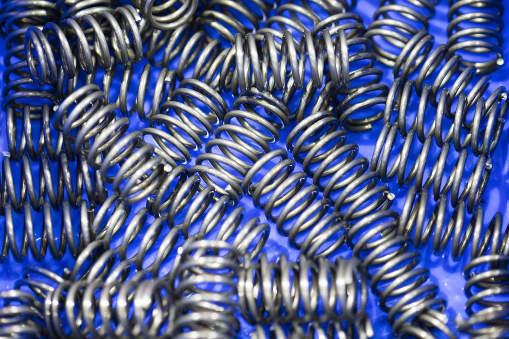 Zinc-coated Music Spring Wire Makes Spring Fabrication Simple